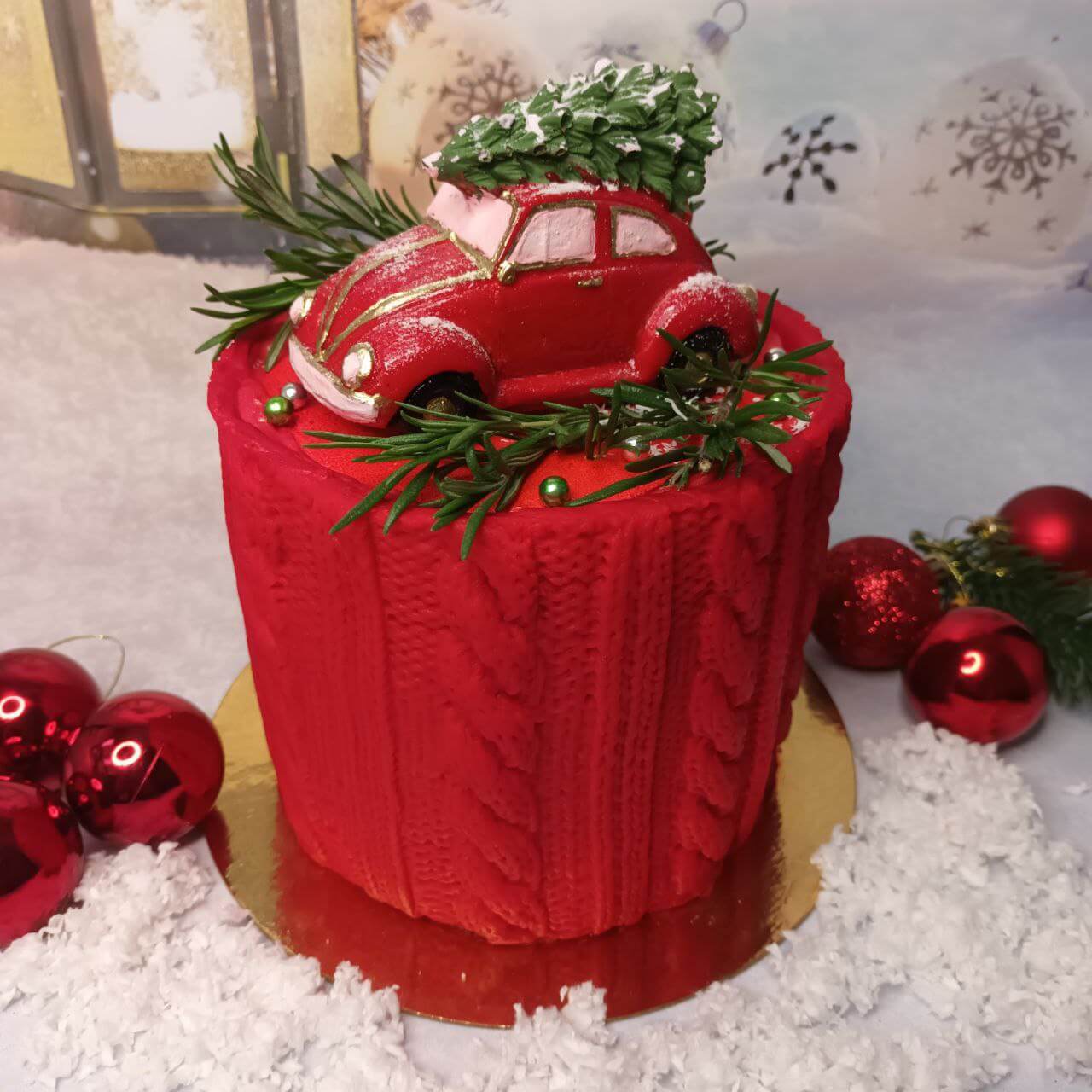 Торт «Новогодний с машиной»